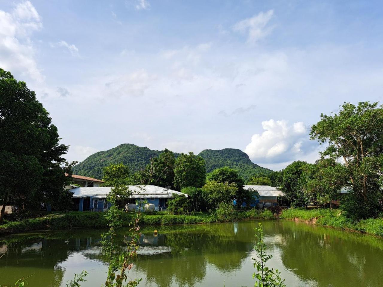 Armthong Resort Nakhon Nayok Exterior foto